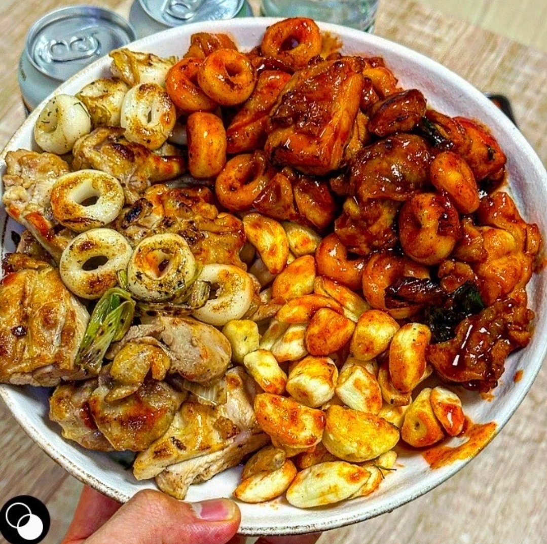 투디갤 - 기영이숯불치킨? 먹어본 펭 없음?
